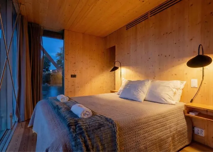 Tekne Sleepboat- Modern Houseboat In Porto *