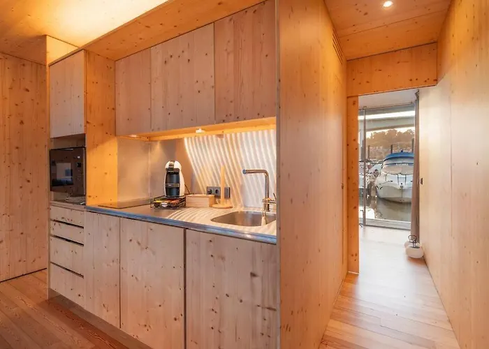 Tekne Sleepboat- Modern Houseboat In Porto *