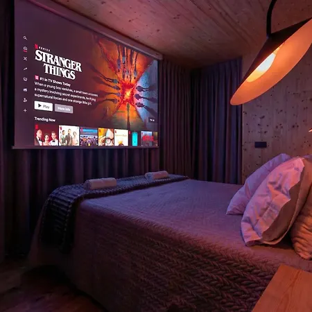 Sleepboat - Cozy Modern Houseboat In *